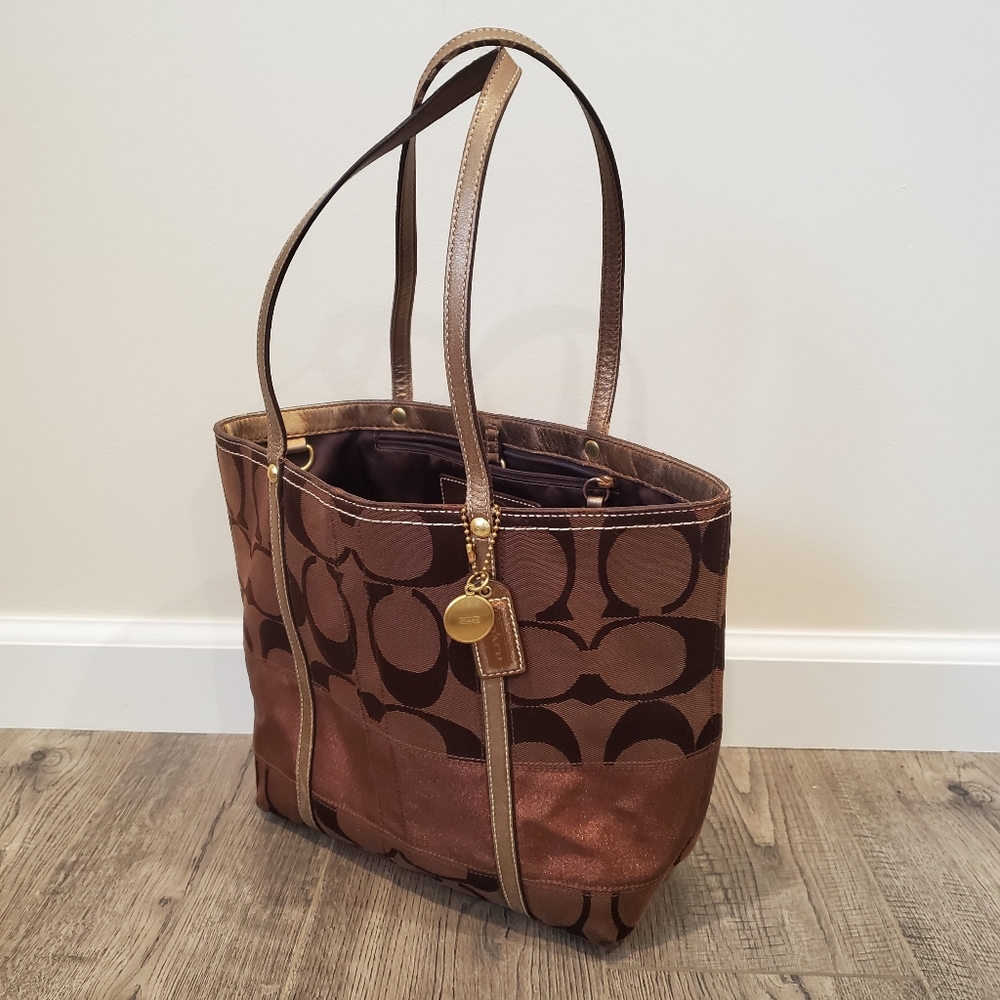 COACH 11098 Shoulder Bag TOTE PURSE Signature Brown Jacquard Shimmer Stripe - Picture 2 of 5